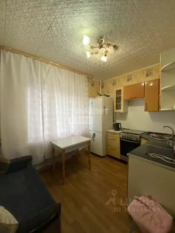 1-к кв. Брянская область, Брянск ул. Ромашина, 34к1 (37.0 м) - Фото 0