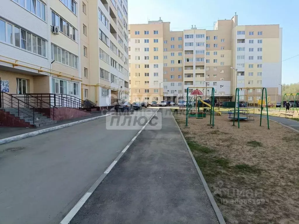 1-к кв. Калужская область, Калуга проезд 3-й Академический, 8 (48.7 м) - Фото 2