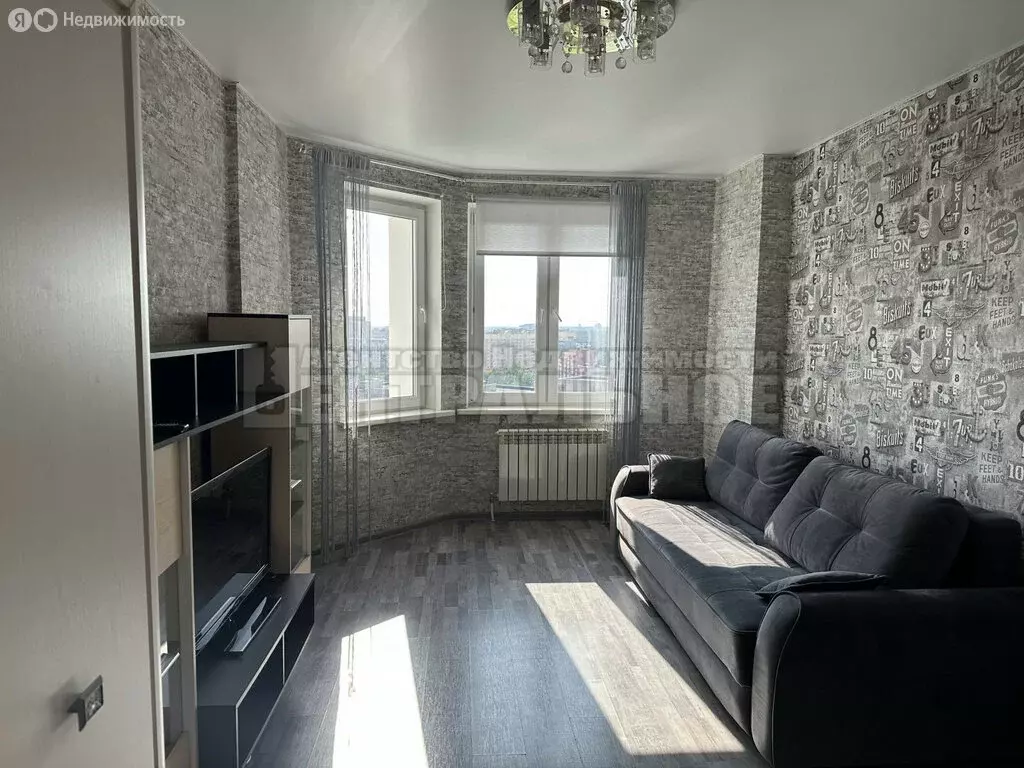 1-комнатная квартира: Смоленск, улица Попова, 113 (38 м) - Фото 1