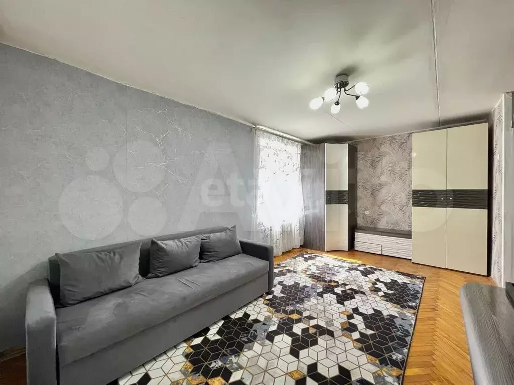 1-к. квартира, 30,6 м, 3/5 эт. - Фото 0