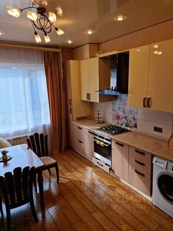 2-к кв. Краснодарский край, Геленджик ул. Нахимова, 9 (72.0 м) - Фото 2