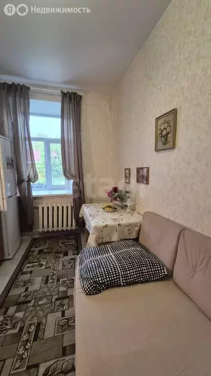 2-комнатная квартира: Остров, улица Освобождения, 4 (55.9 м) - Фото 0