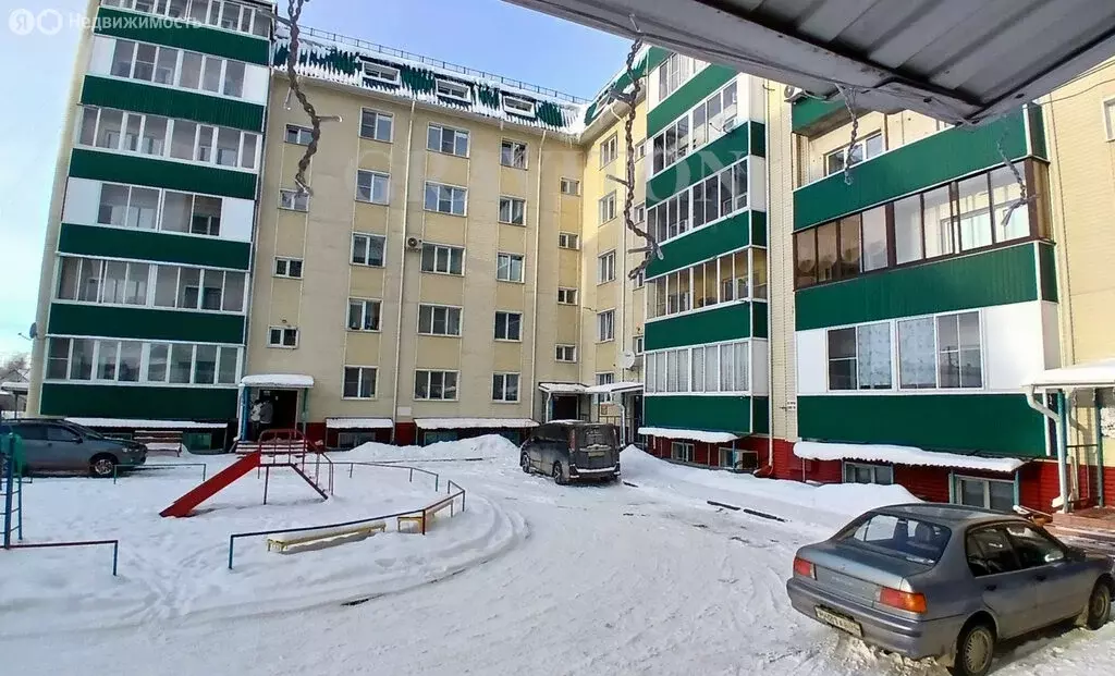 2-комнатная квартира: село Майма, улица Берёзовая Роща, 9к1 (52.4 м) - Фото 1