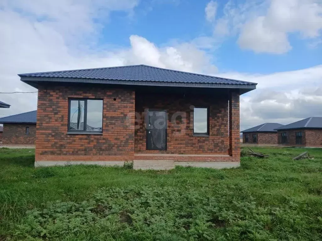 Дом в Башкортостан, Кармаскалинский район, Кабаковский сельсовет, д. ... - Фото 1