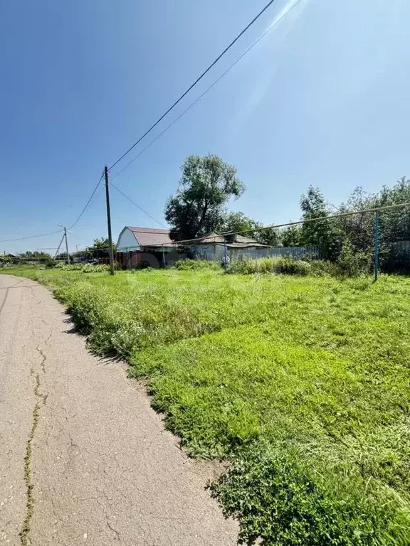 Участок в Белгородская область, Алексеевский муниципальный округ, с. ... - Фото 1