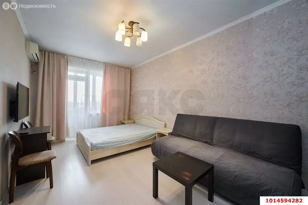 1-комнатная квартира: Краснодар, Ленинский переулок, 6 (41 м) - Фото 1