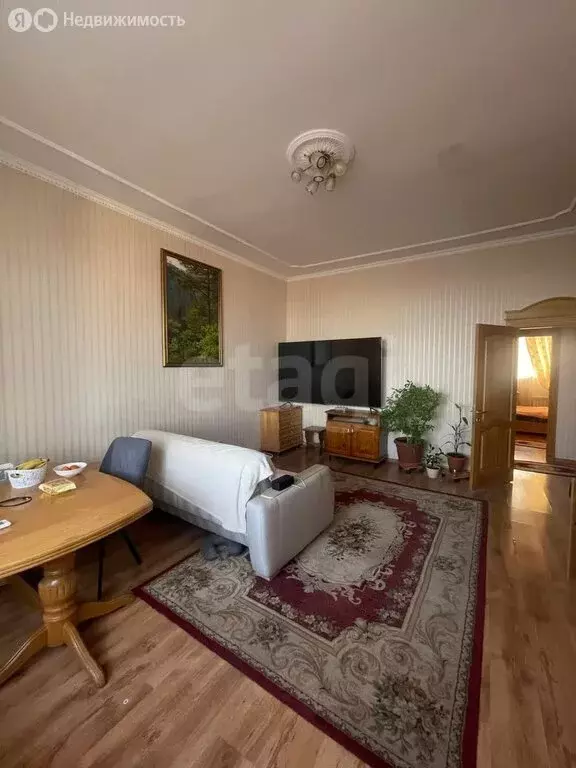 3-комнатная квартира: Ялта, Загородная улица, 17Д (69.8 м) - Фото 1