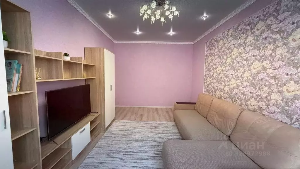 2-к кв. Оренбургская область, Бузулук ул. Фрунзе, 7М (53.1 м) - Фото 1