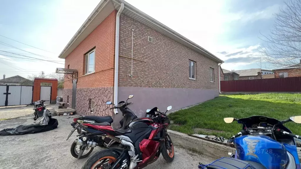 Дом в Ростовская область, Мясниковский район, с. Чалтырь ул. ... - Фото 2