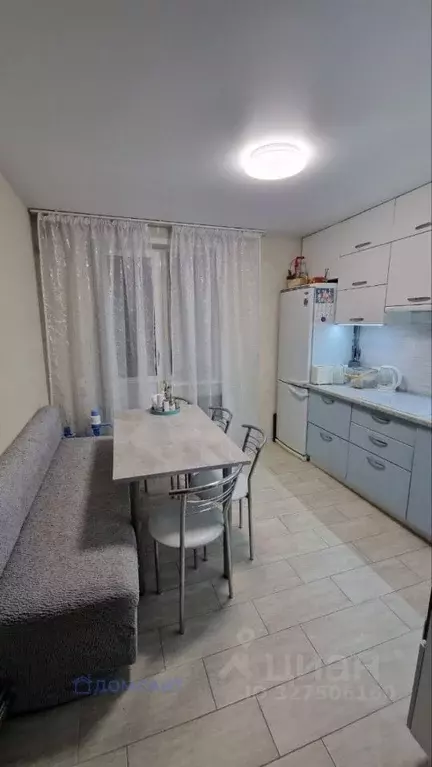 2-к кв. Самарская область, Самара просп. Кирова, 322Ак1 (65.7 м) - Фото 2