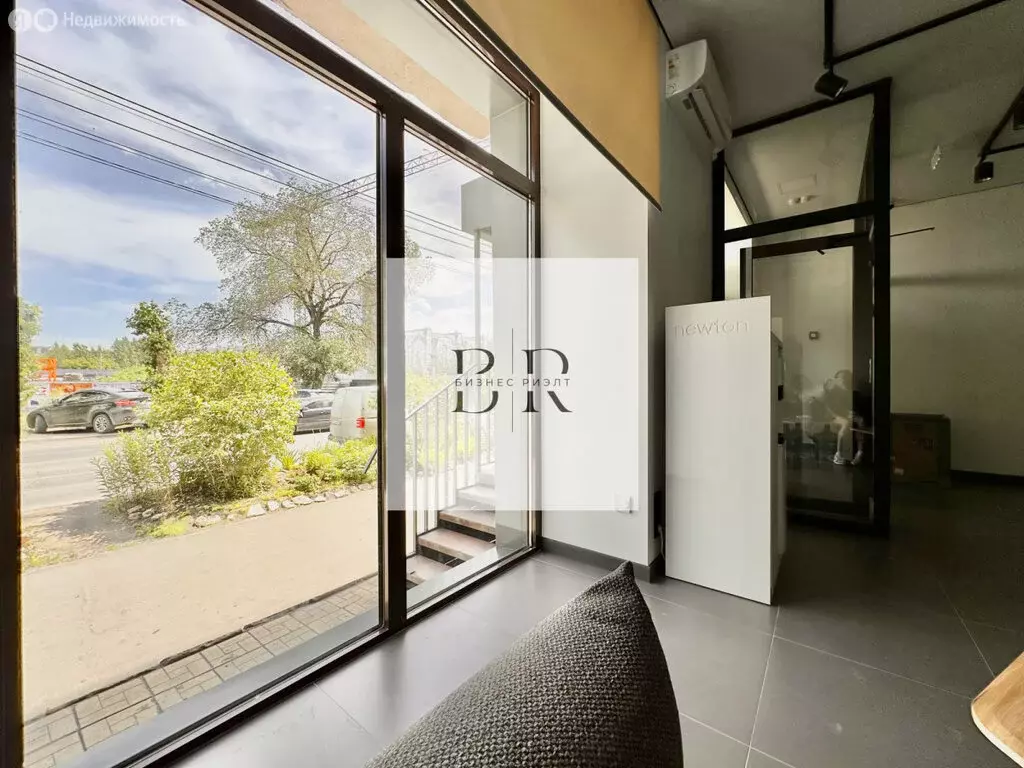 Торговая площадь (74 м) - Фото 2