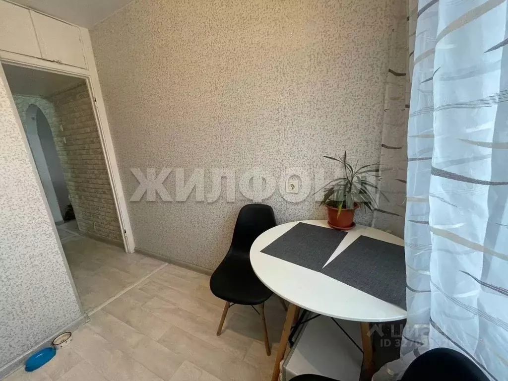 2-к кв. Новосибирская область, Коченевский район, с. Прокудское ул. ... - Фото 2