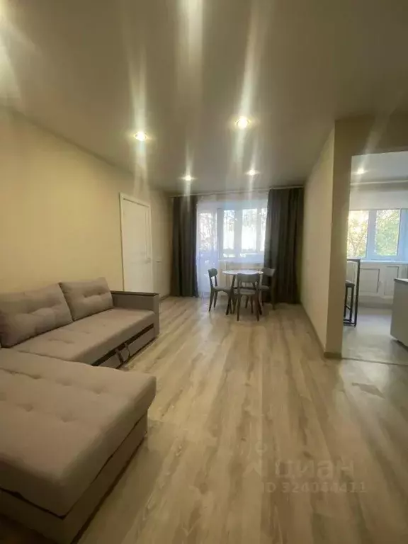 2-к кв. Пермский край, Пермь ул. Максима Горького, 72 (42.6 м) - Фото 1