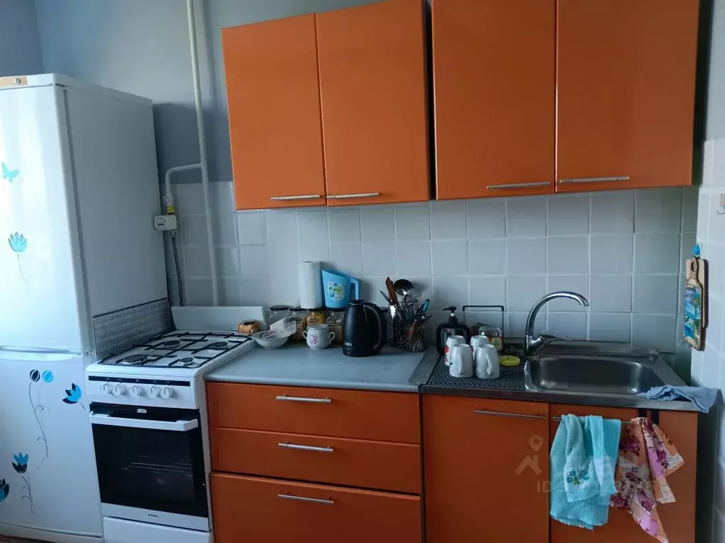 2-к кв. Башкортостан, Ишимбай ул. Докучаева, 14 (51.5 м) - Фото 1