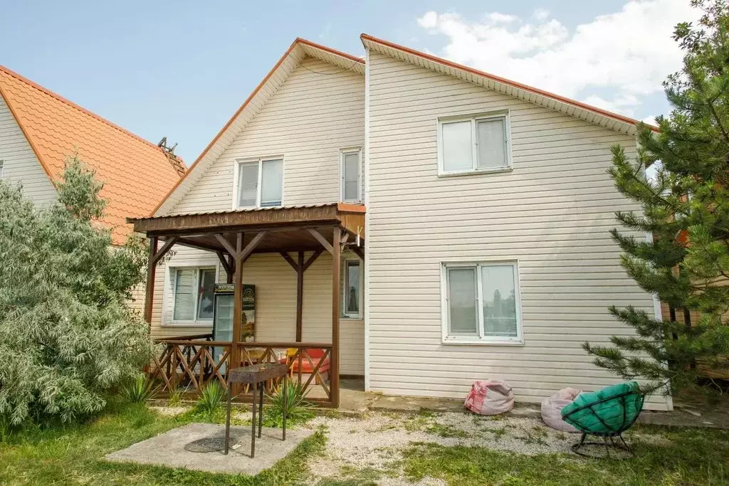 Дом в Крым, Феодосия ш. Керченское, 33А (200 м) - Фото 1