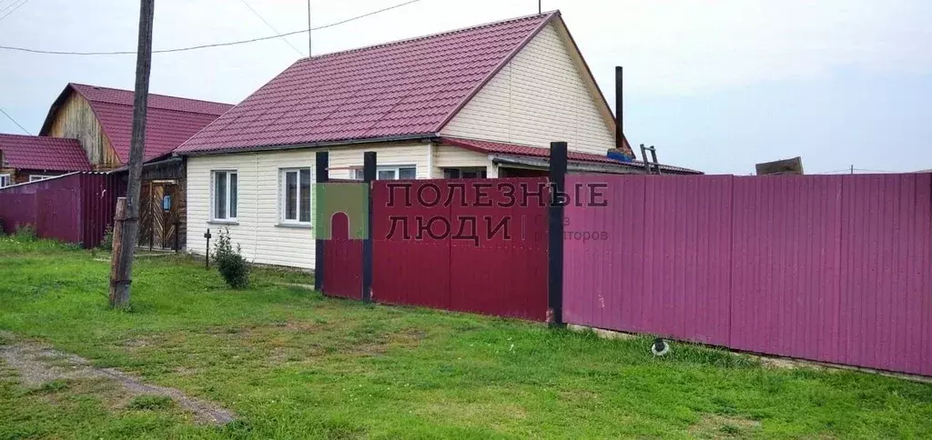 Дом в Красноярский край, Большемуртинско-Сухобузимский муниципальный ... - Фото 1