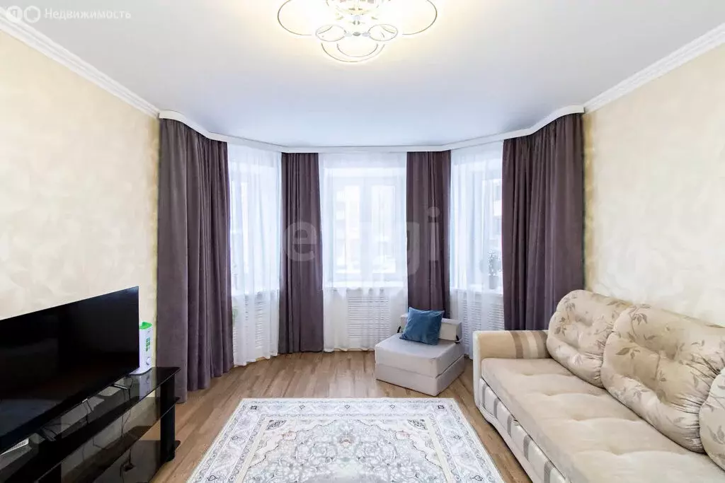 1-комнатная квартира: Тюмень, улица Циолковского, 7к1 (45.7 м) - Фото 2