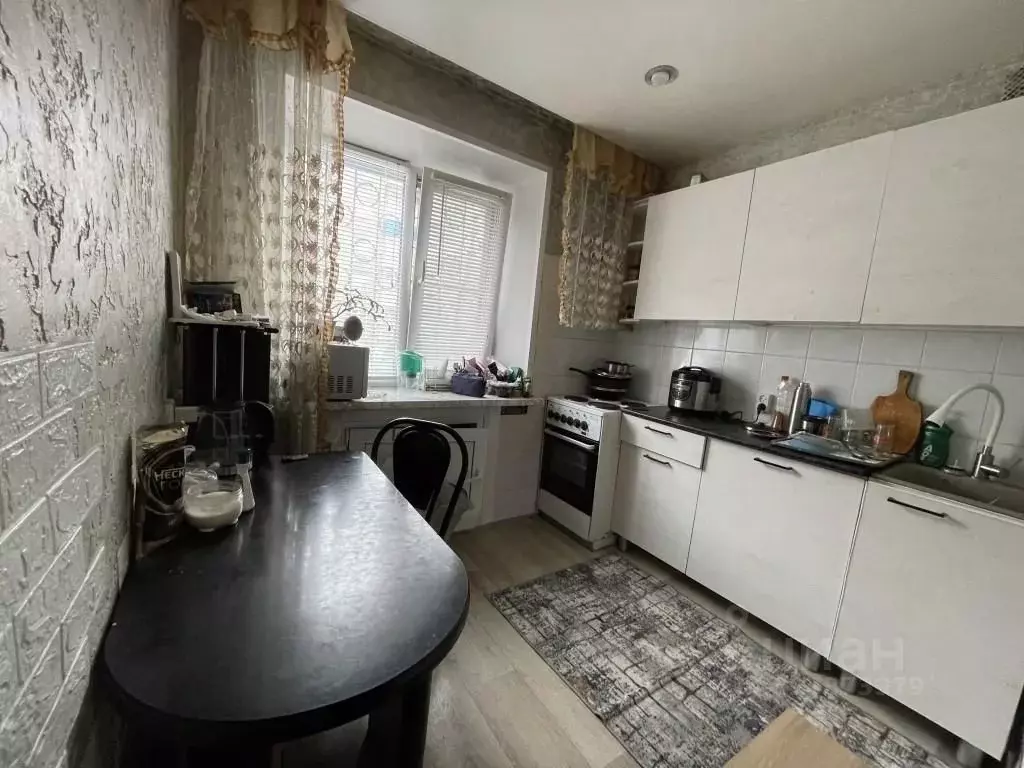 3-к кв. Кемеровская область, Новокузнецк ул. Ленина, 21 (59.8 м) - Фото 2