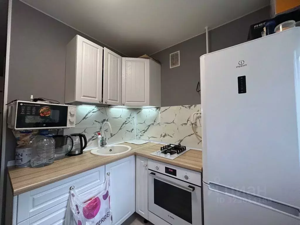 2-к кв. Пермский край, Пермь Самолетная ул., 52 (44.0 м) - Фото 1