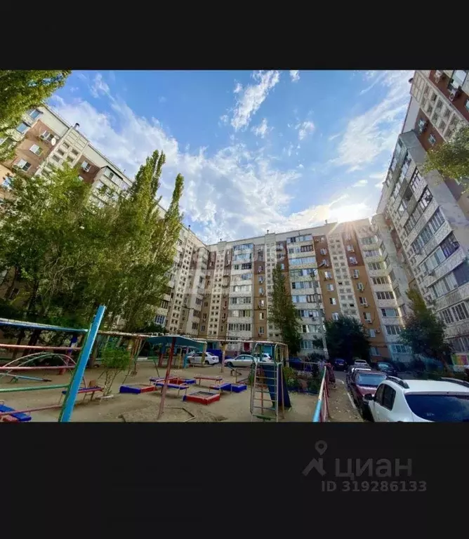 2-к кв. Астраханская область, Астрахань Жилая ул., 14 (60.7 м) - Фото 0