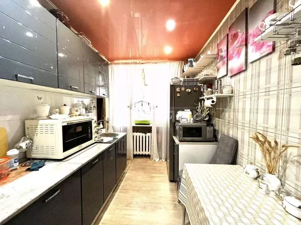 Комната Волгоградская область, Волгоград ул. Дзержинского, 30 (13.5 м) - Фото 1