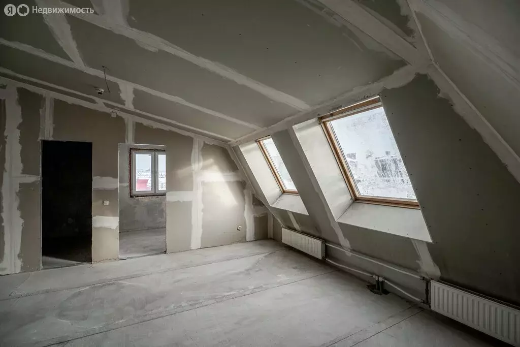 3-комнатная квартира: Санкт-Петербург, 2-я линия Васильевского ... - Фото 1