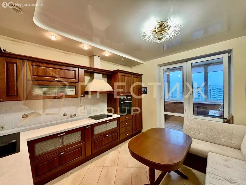 3-комнатная квартира: Балашиха, микрорайон Кучино, Центральная улица, ... - Фото 1