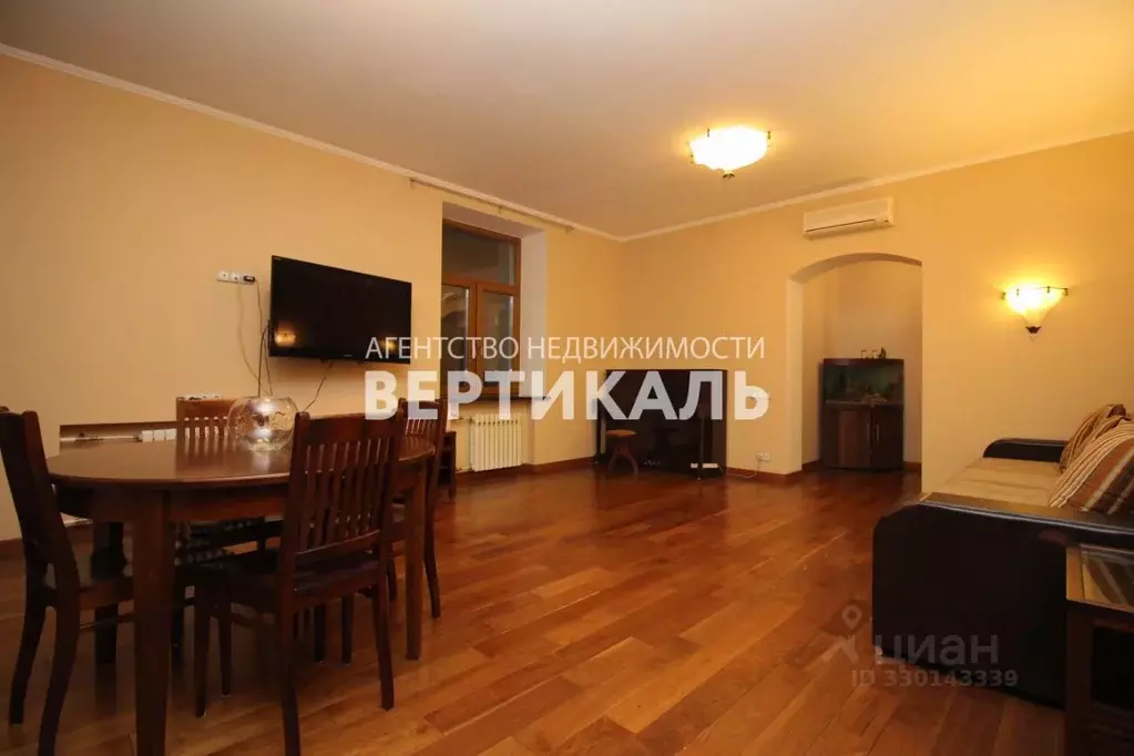 3-к кв. Москва ул. Бориса Галушкина, 17 (100.0 м) - Фото 1
