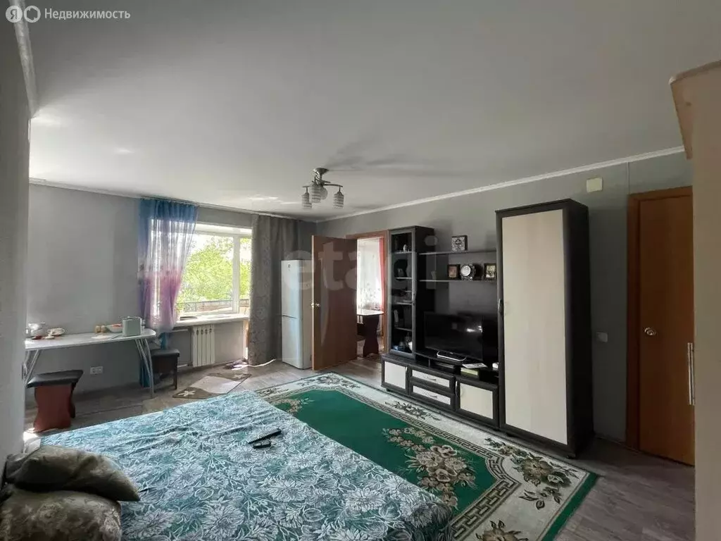 2-комнатная квартира: Черногорск, улица Дзержинского, 20 (46 м) - Фото 1