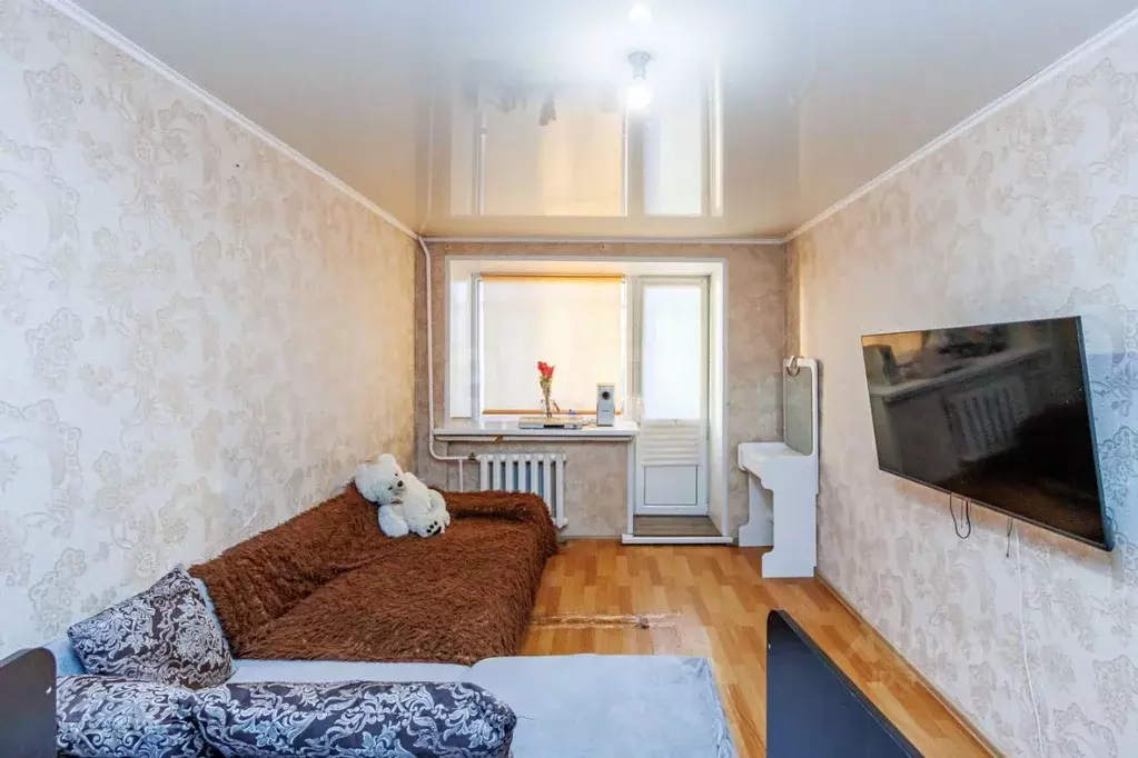 2-к кв. Тюменская область, Тюмень ул. Карла Маркса, 12 (42.8 м) - Фото 1