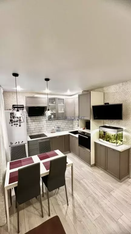 3-к кв. Нижегородская область, Нижний Новгород Медицинская ул., 1А ... - Фото 0