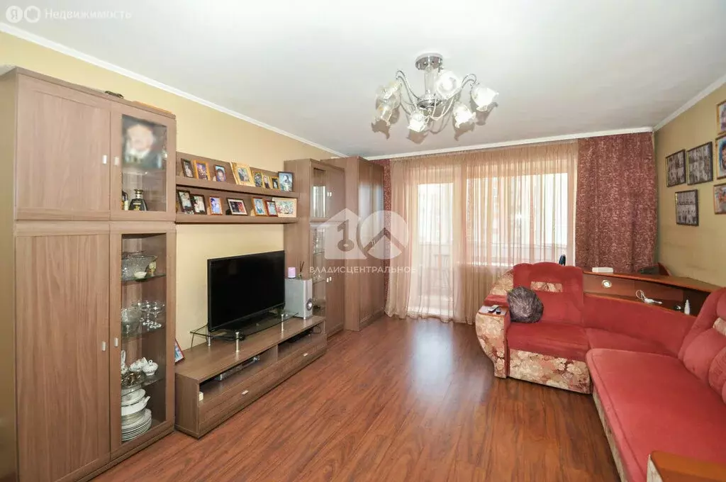 3-комнатная квартира: Бердск, Микрорайон, 48А (98.6 м) - Фото 1