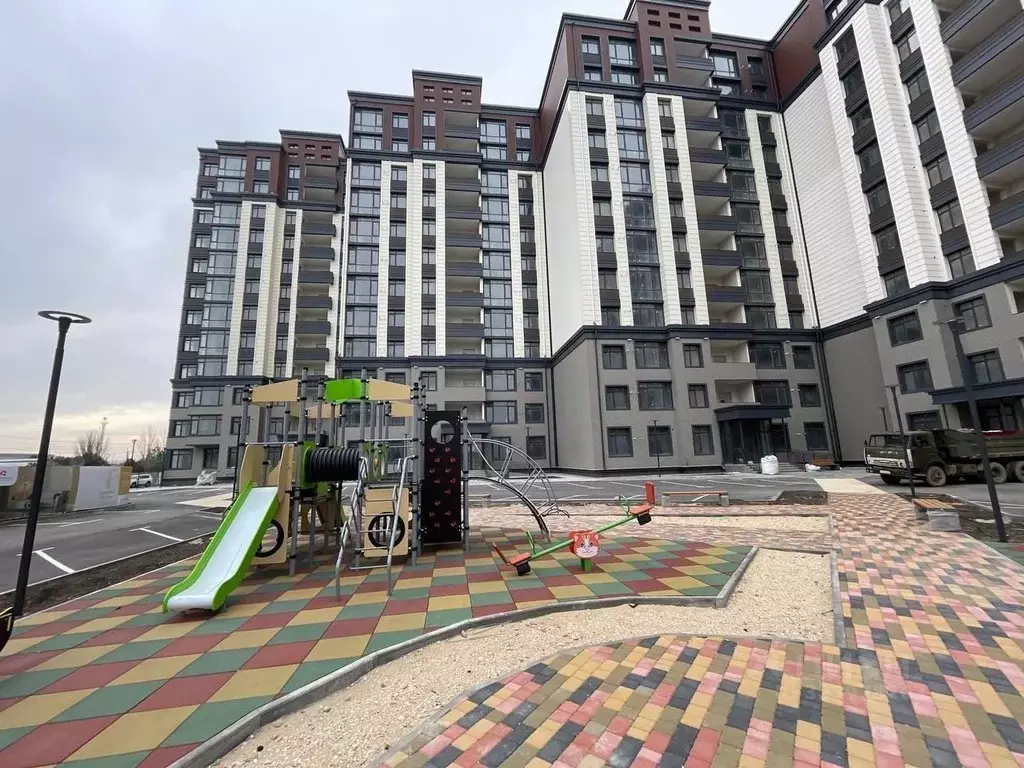 3-к кв. Дагестан, Каспийск ул. М. Халилова, 3А (106.4 м) - Фото 2