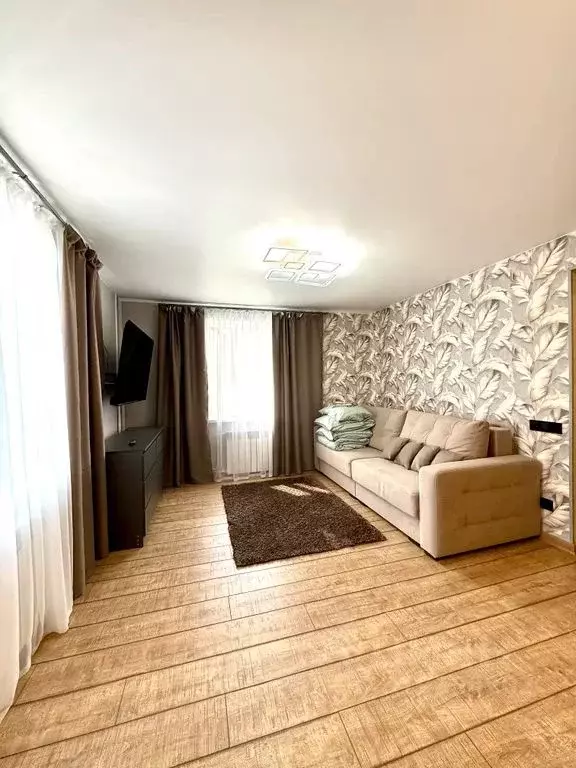 1-к кв. Калининградская область, Калининград Камская ул., 21 (41.0 м) - Фото 0