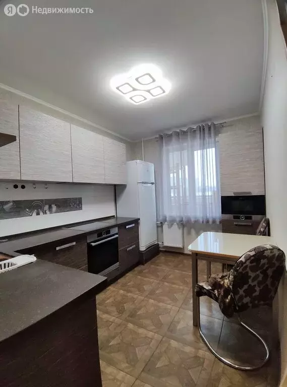 2-комнатная квартира: Пермь, улица Комбайнёров, 39Б (57.1 м) - Фото 2