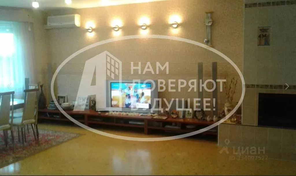 Таунхаус в Удмуртия, Ижевск ул. Карла Маркса, 428к3 (325 м) - Фото 1