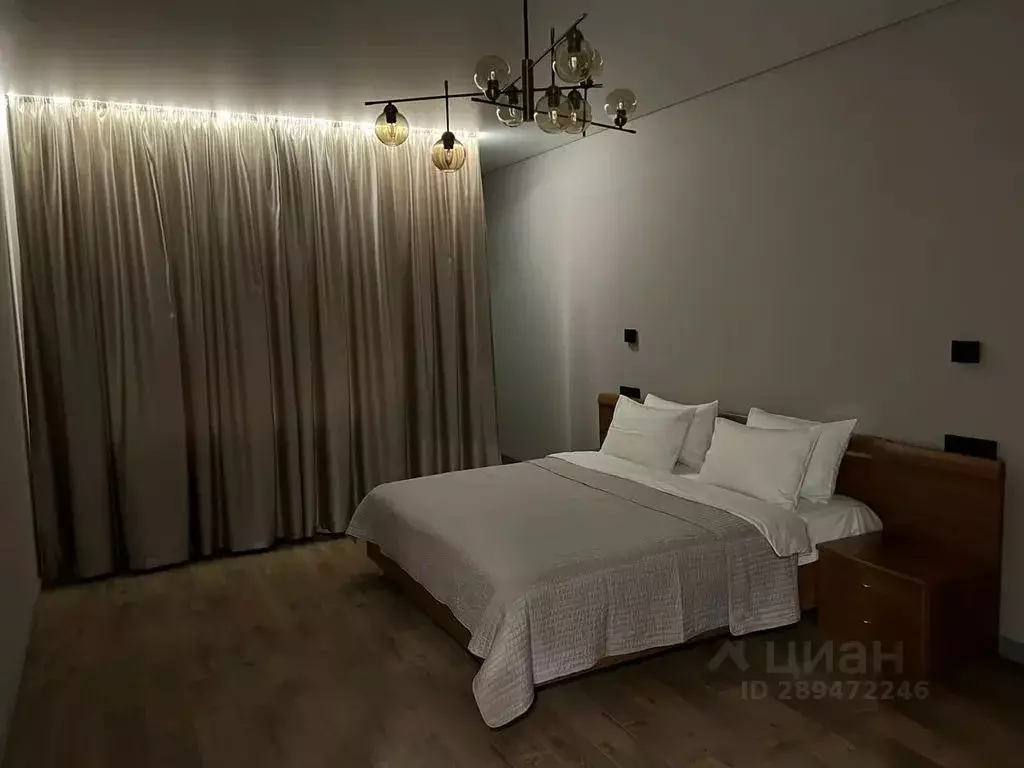 2-к кв. Кабардино-Балкария, Нальчик Революционная ул., 28 (77.0 м) - Фото 1