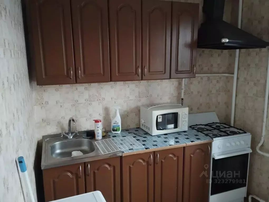 1-к кв. Татарстан, Казань ул. Братьев Касимовых, 36 (36.0 м) - Фото 1