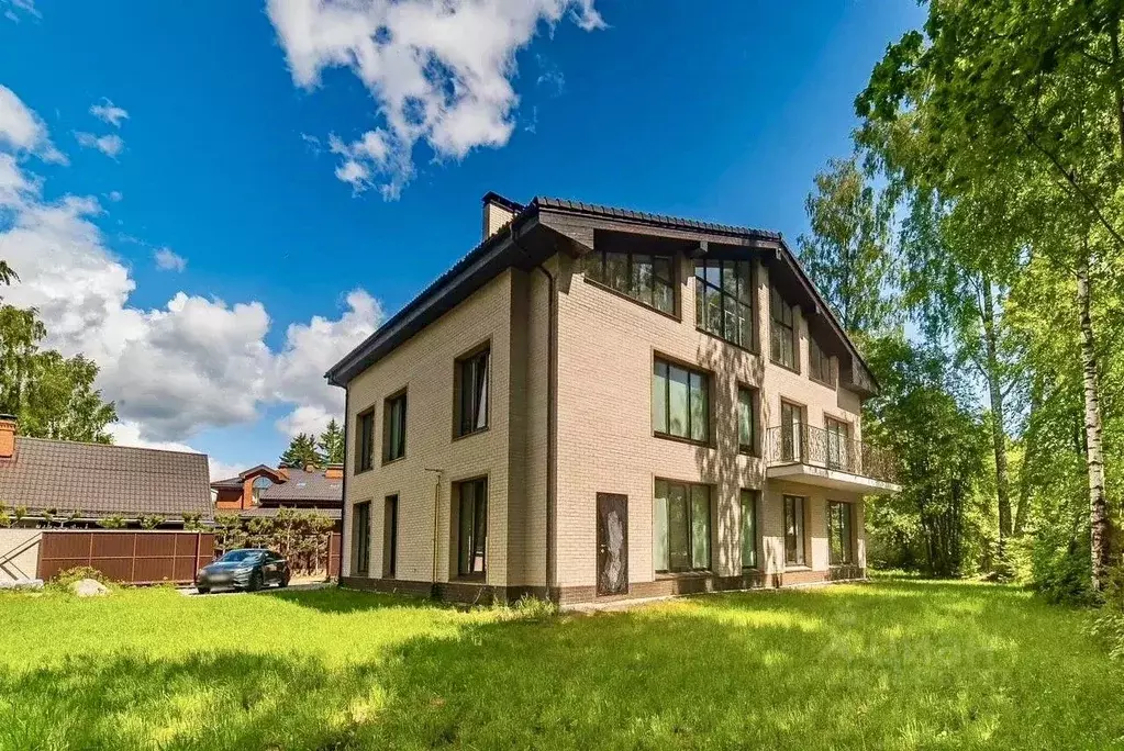 Дом в Санкт-Петербург, Санкт-Петербург, Зеленогорск Кавалерийская ул., ... - Фото 1