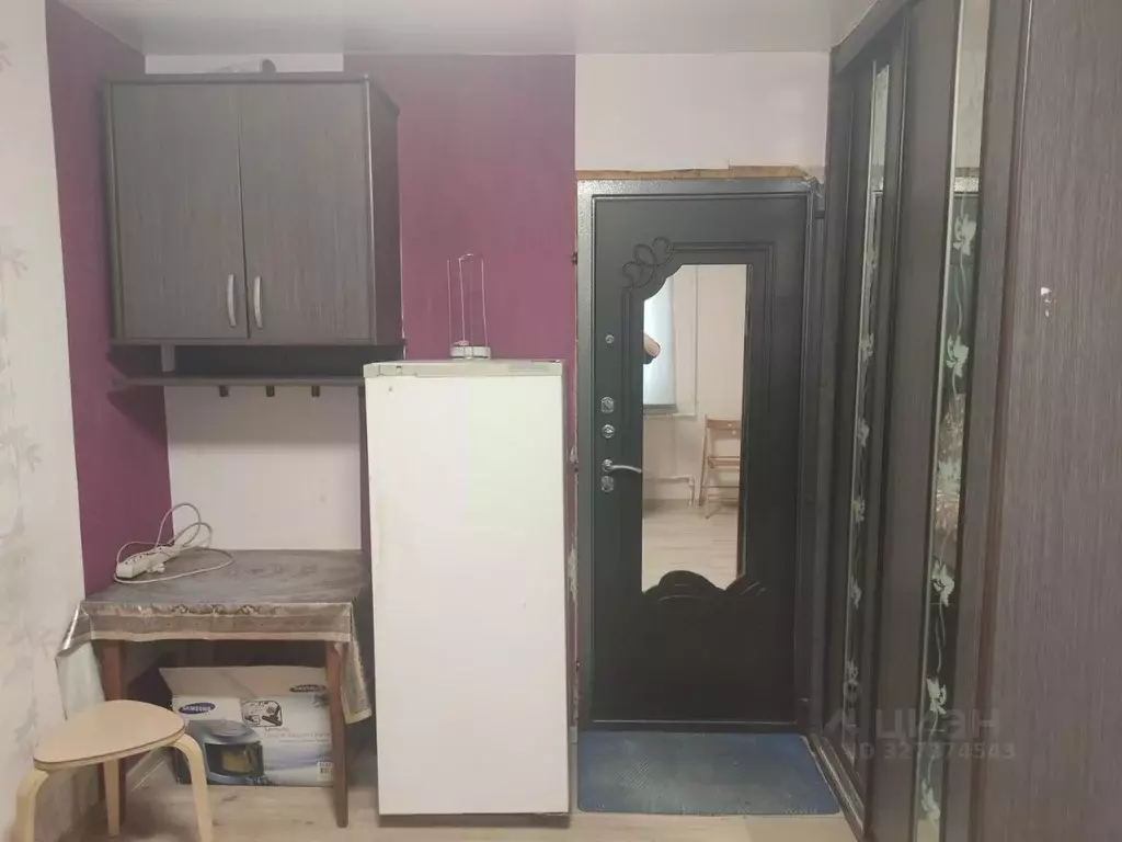 Комната Свердловская область, Екатеринбург ул. Красина, 5 (12.0 м) - Фото 1