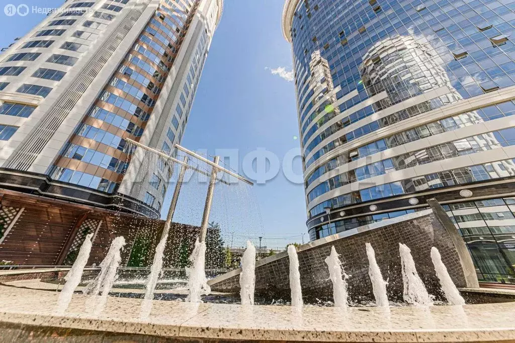 1-комнатная квартира: Новосибирск, улица Сибревкома, 9 (39 м) - Фото 0