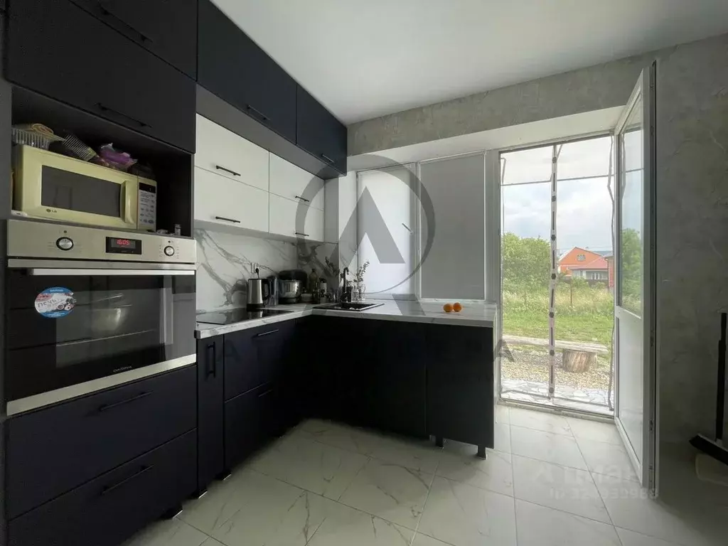 Дом в Краснодарский край, Хадыженск Апшеронский район, Черноморская ... - Фото 1