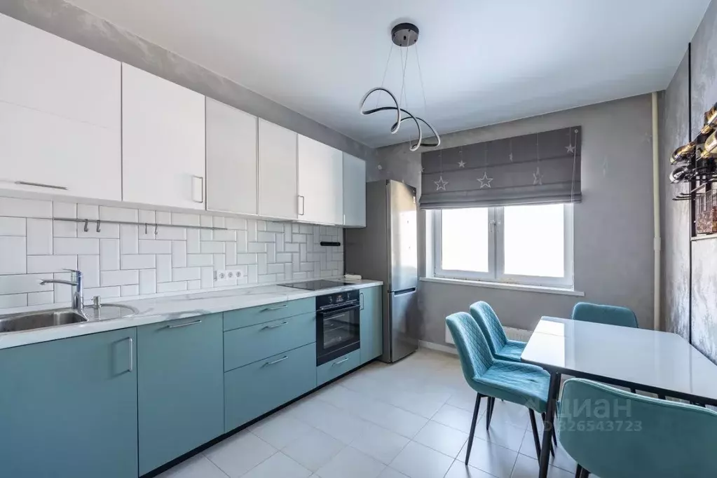 3-к кв. Московская область, Ленинский городской округ, Мисайлово пгт, ... - Фото 0