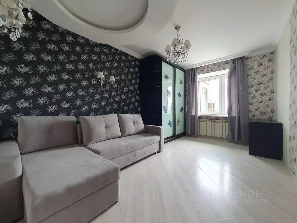 2-к кв. Татарстан, Казань ул. Тельмана, 15 (87.0 м) - Фото 1