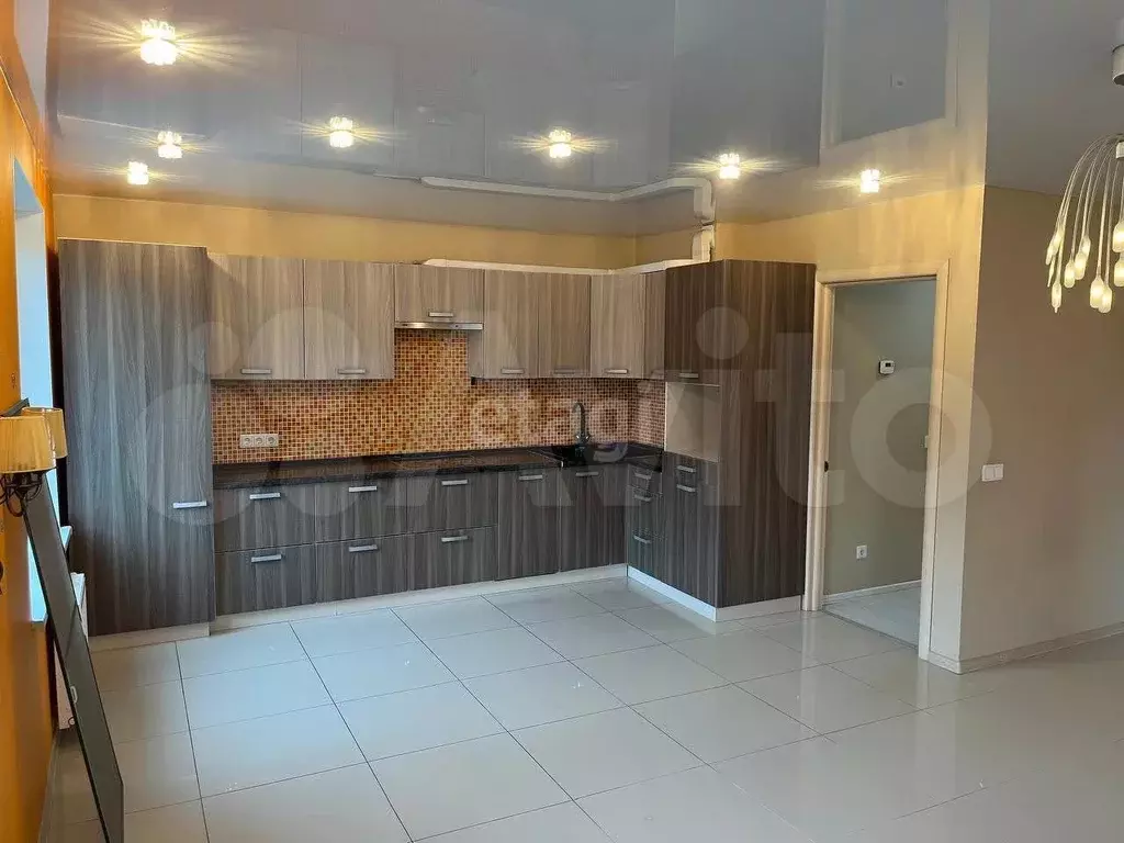 3-к. квартира, 76 м, 2/10 эт. - Фото 0