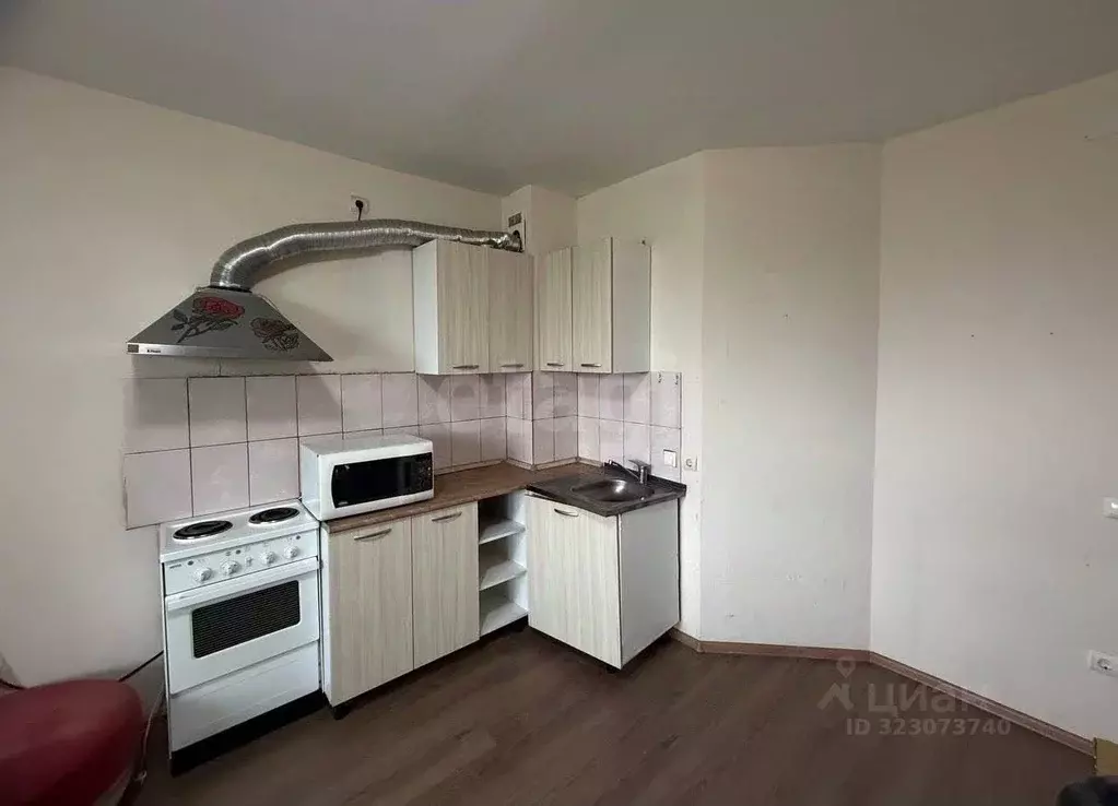 Студия Челябинская область, Челябинск ул. Петра Столыпина, 15 (24.7 м) - Фото 0