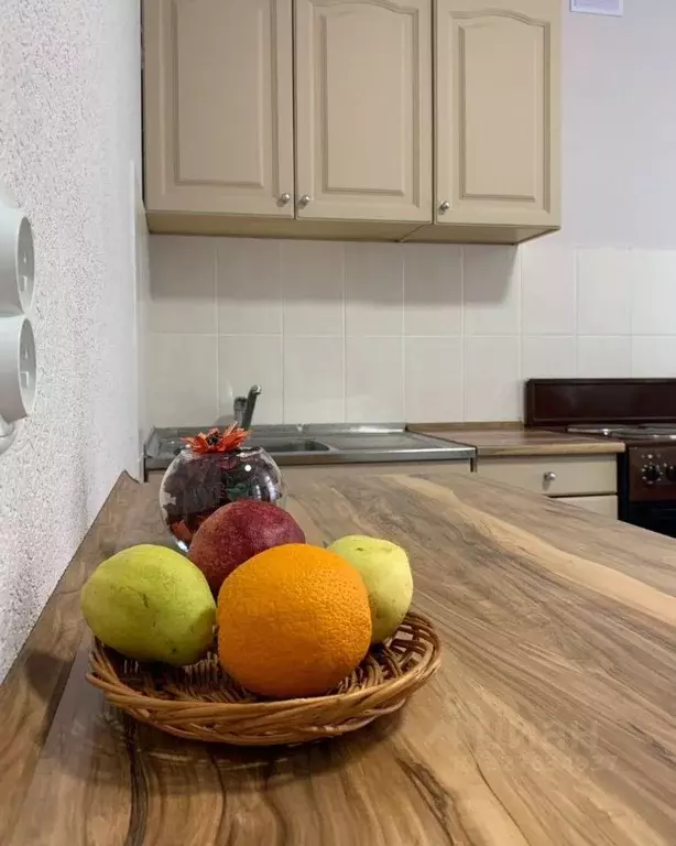 1-к кв. Кировская область, Киров ул. Защитников Отечества, 18 (40.0 м) - Фото 1