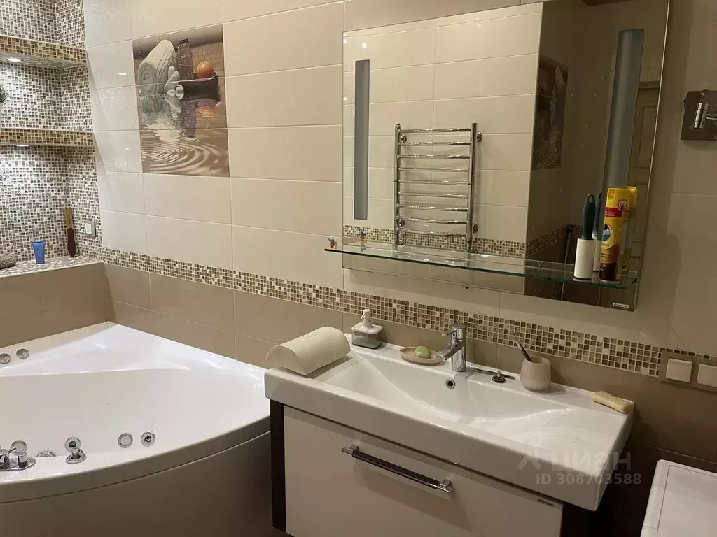 Дом в Крым, Симферополь ул. Салгирная, 44 (248 м) - Фото 1