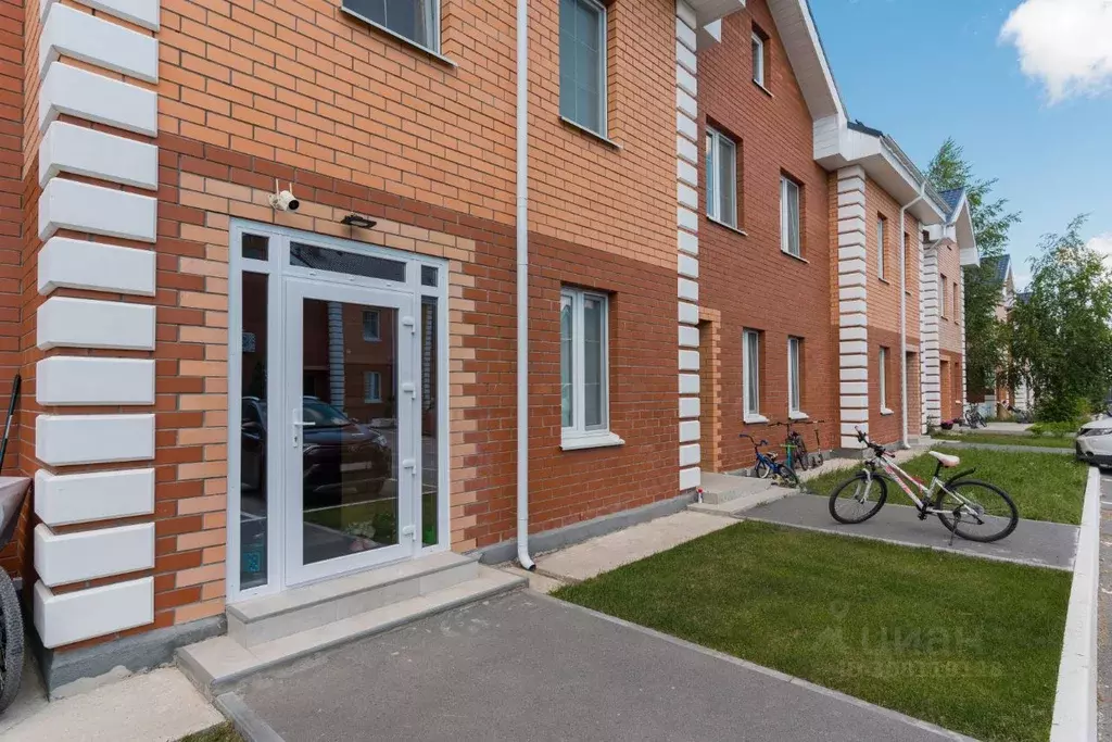 Таунхаус в Тюменская область, Тюмень ул. Бориса Быстрых, 13 (130 м) - Фото 1