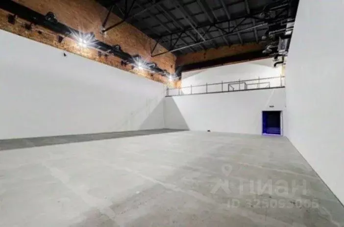 Помещение свободного назначения в Санкт-Петербург Кожевенная линия, 30 ... - Фото 1